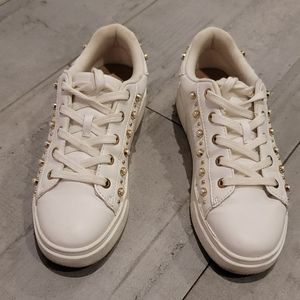 Used Zara 37 shoes white and gold